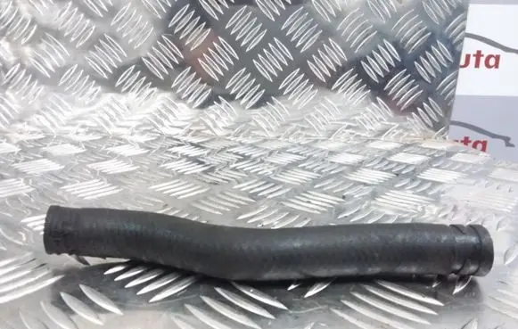 Honda CR-V Engine coolant pipe/hose