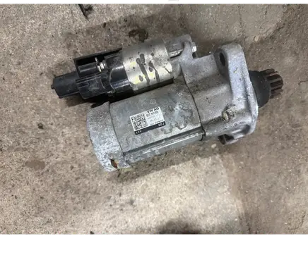 Seat Leon IV Starter motor 02Z911024