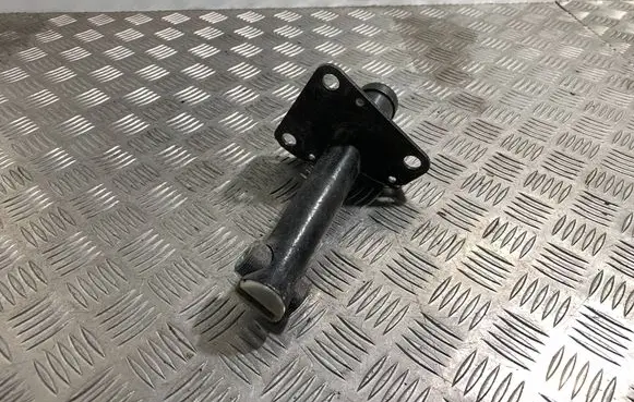 Audi A4 S4 B5 8D Front bumper shock/impact absorber 8D0807133A