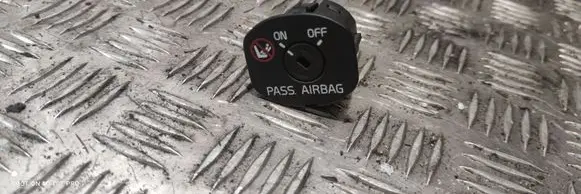 Volvo S60 Passenger airbag on/off switch 30795214