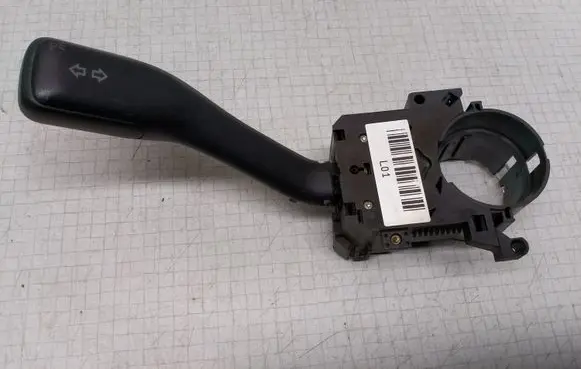 Volkswagen Golf IV Indicator stalk 8L0953513G