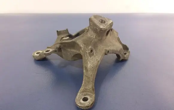 Audi A8 S8 D4 4H Engine mount vacuum valve 4H0199308AK