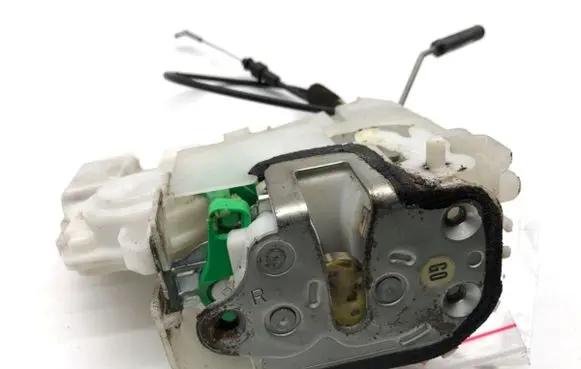 Honda Accord Rear door lock 