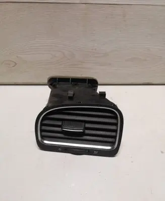 Volkswagen Golf VI Dashboard side air vent grill/cover trim 5K0819709 5K0819703