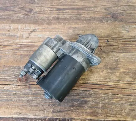 BMW 3 E90 E91 Starter motor 7524843 12417524843 0001107426