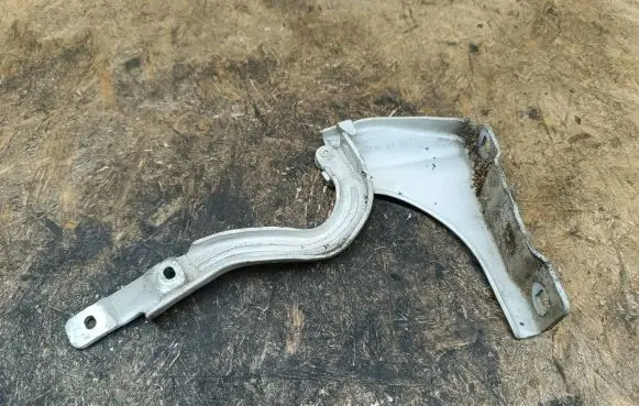 Alfa Romeo Mito Engine bonnet/hood hinges 8430DXC0