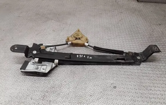 Seat Leon (1P) Rear window lifting mechanism without motor 