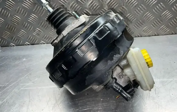 Audi A4 S4 B7 8E 8H Brake booster 8E0612105AG 03785945024