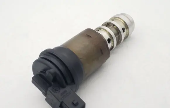 BMW 3 E46 Camshaft vanos timing valve 170732311 1136170732311