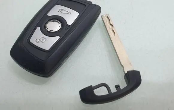 BMW 3 F30 F35 F31 Ignition key/card 