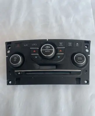 Chrysler 300C Head unit multimedia control 1UW96AAAAA 2221