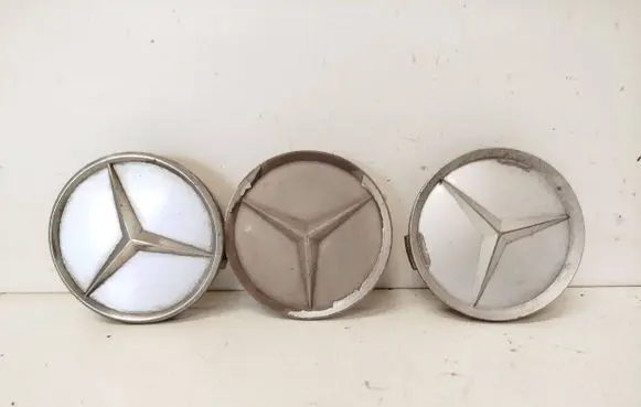 Mercedes-Benz E W211 Original wheel cap 2014010225