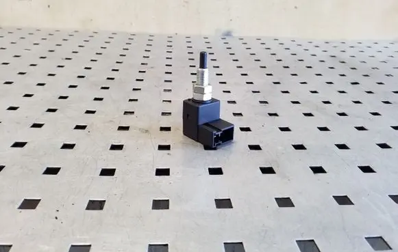 Clutch pedal sensor