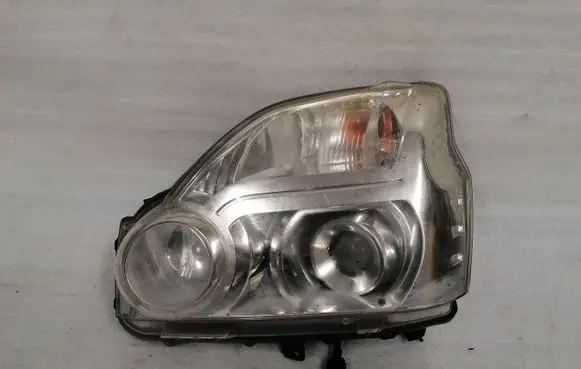 Nissan X-Trail T31 Headlights/headlamps set 