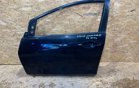 Mazda 3 II Front door R0250-A