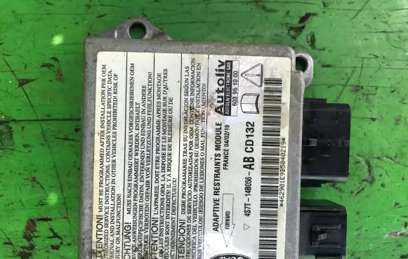 Ford Mondeo Mk III Airbag control unit/module ABCD132