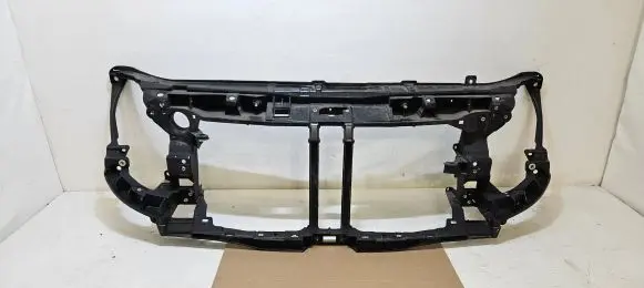 Renault Master III Radiator support slam panel 8200657209G
