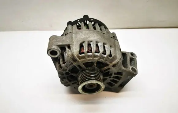 Ford B-MAX Generator/alternator AV6N10300HA