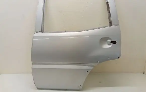 Nissan Terrano Rear door 821011F230