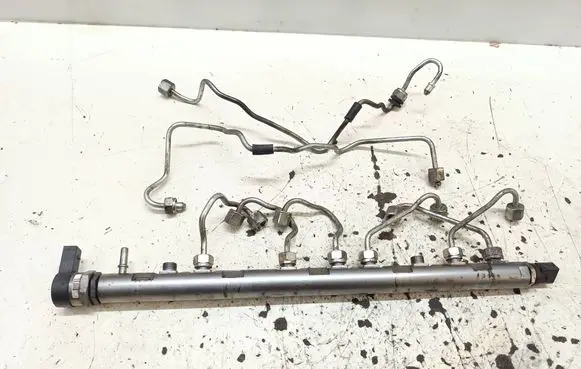 BMW X6 E71 Fuel main line pipe 7800124 432854 0445216031