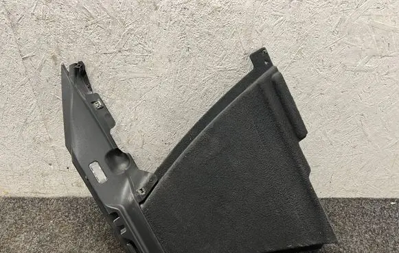 Porsche Macan (95B) Trunk/boot side trim panel 95B863880R