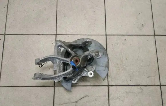 Peugeot 508 II Rear wheel hub