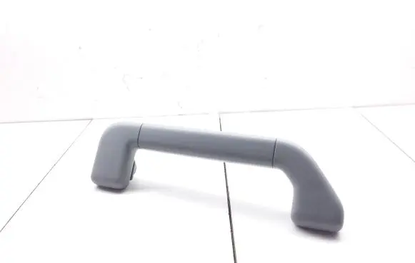 Volkswagen Touareg I Front interior roof grab handle 7L0857607A 7L0857608A