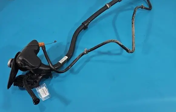 Mercedes-Benz GL X166 Fuel tank filler neck pipe A1664702120 IMPRK1575090