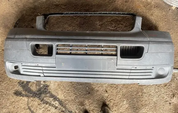 Volkswagen Transporter - Caravelle T5 Front bumper