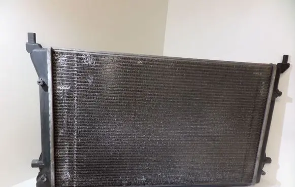 Audi A3 S3 8L Coolant radiator 1K0121251BR