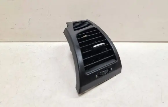 BMW 1 E81 E87 Dashboard side air vent grill/cover trim 5160705918712 7059187 P0101171