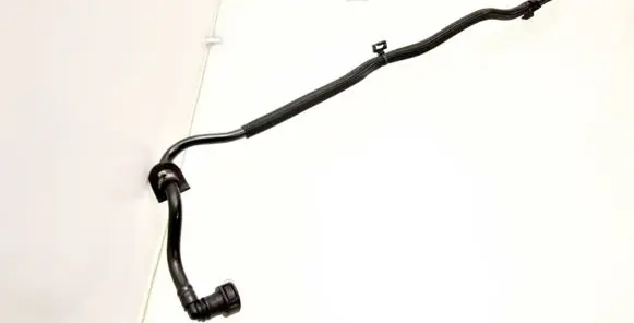Volvo XC90 Turbo system vacuum part 31471074