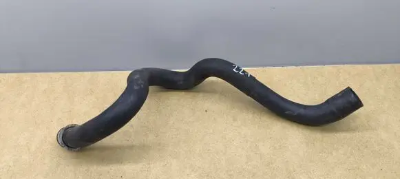 Mercedes-Benz S W221 Engine coolant pipe/hose A2215010282