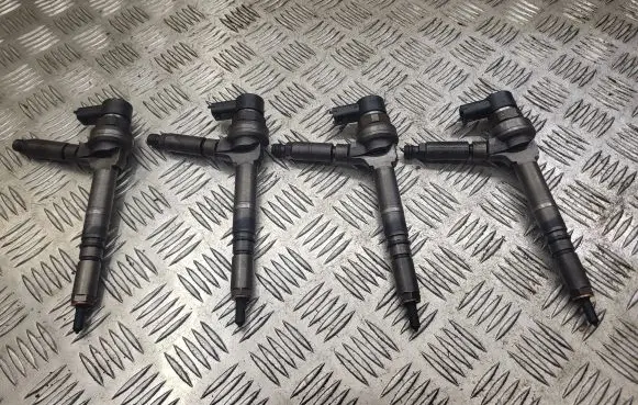 Fuel injectors set