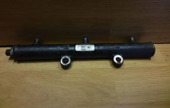 Peugeot 607 Fuel main line pipe 4R8Q9D280BC