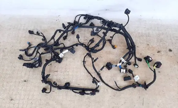 BMW X1 U11 Engine installation wiring loom 8477626 8477628 8477624