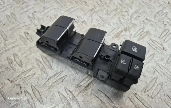 Electric window control switch