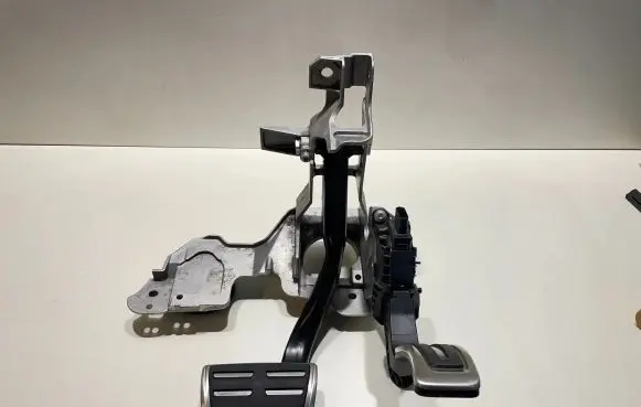 Audi A5 Pedal assembly 8W1723117 8W172314006 8W1723140C