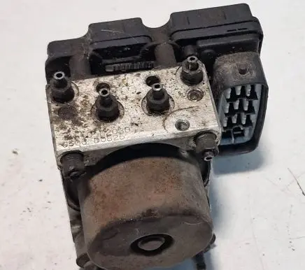 Toyota Yaris ABS Pump 4451052030 9406D0525 8954152030