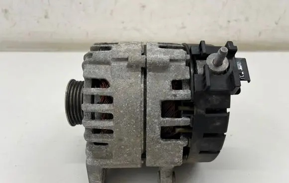Mercedes-Benz E W213 Generator/alternator A0009063903