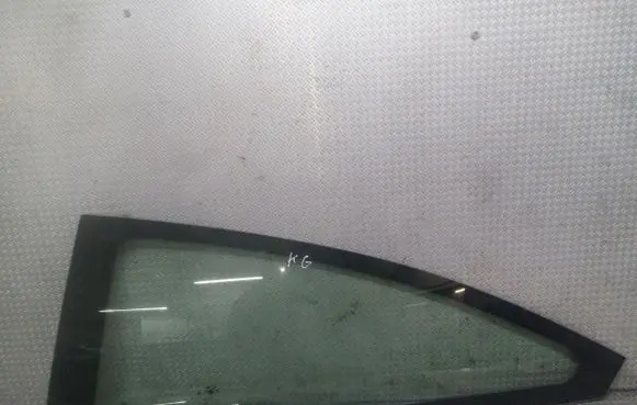 Ford Focus Rear side window