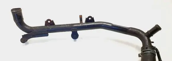 Volkswagen PASSAT B5.5 Engine coolant pipe/hose 050121101 06B121071AF
