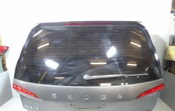 Cadillac Escalade Tailgate/trunk/boot lid