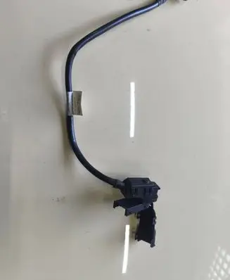 Mercedes-Benz E W212 Positive cable (battery) A2125400834 DB5E233131