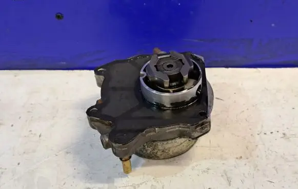 Saab 9-5 Vacuum pump 93190766 55205446