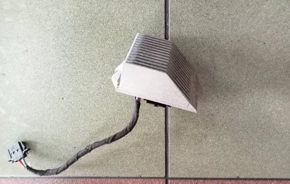 Seat Ibiza III (6L) Heater blower motor/fan resistor 6Q1907521 B3306