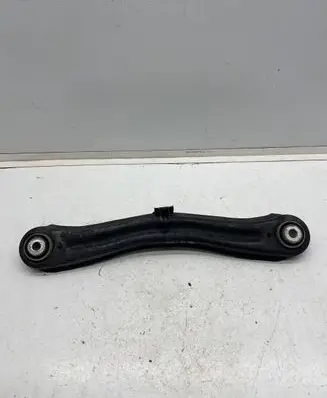Rear control arm