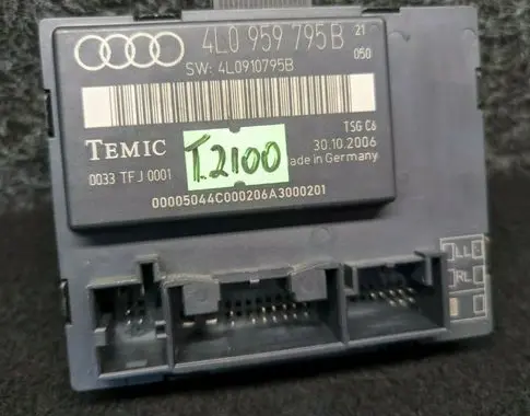 Audi Q7 4L Door control unit/module 4L0959795B