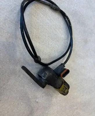 Mercedes-Benz E A207 Rear air suspension level height sensor A0045429918 0045429918