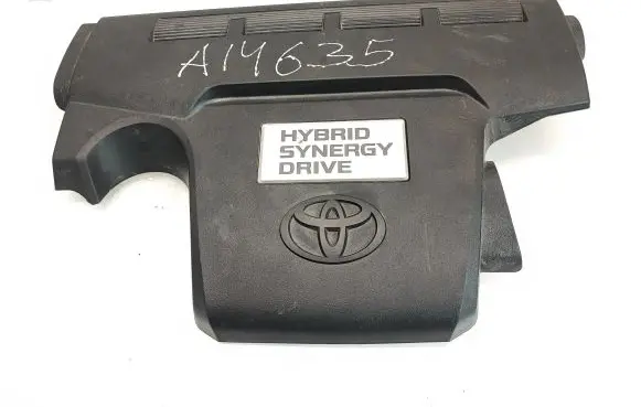 Toyota RAV 4 (XA40) Engine cover (trim) 1260136060 360607365C